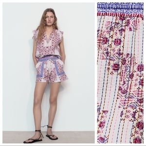 NWT. Zara White/Pink Patchwork Print Quilted Shorts. Size S.